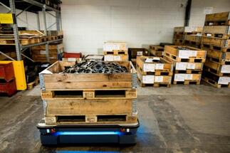 Mobile Industrial Robots and Logitrans are working together to develop an autonomous pallet truck