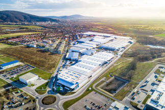 Rental activity in the market of Slovak industrial and logistics real estate increased in the 3rd quarter by 89 % year -on -year