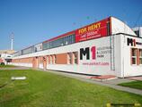 Warehouses to let in M1 Industrial Park