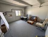 Warehouses to let in Warehouse space in Martin