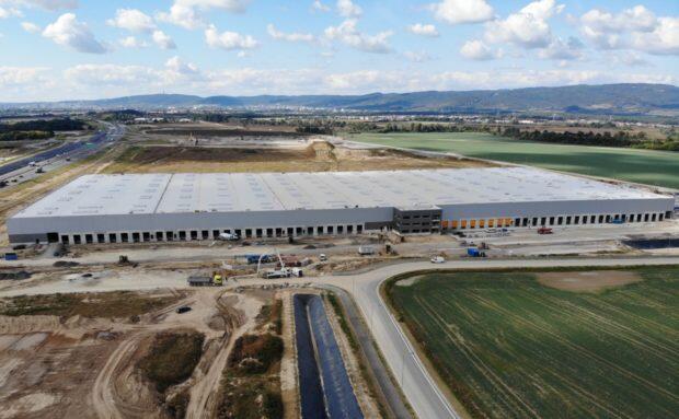 Continental will open a new tire logistics center for Central and Eastern Europe Continental will open a new tire logistics center for Central and Eastern Europe