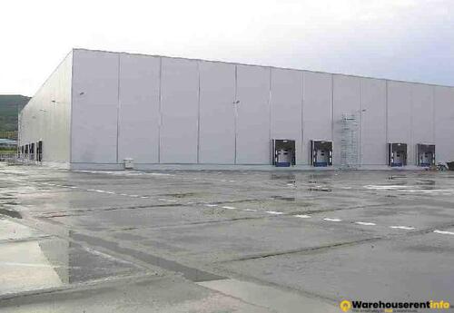 Warehouses to let in Logistics center Raca