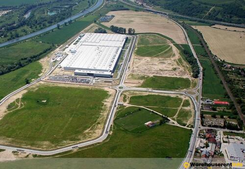 Warehouses to let in CT Park Trencin