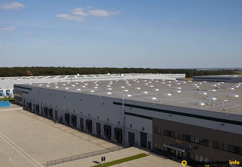 Warehouses to let in Logistics Park Bratislava DC2a