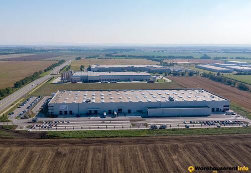 Warehouses to let in CTPark Voderady