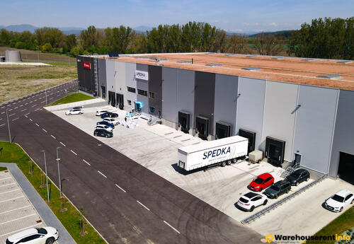 Warehouses to let in SpeDKa warehouse premises