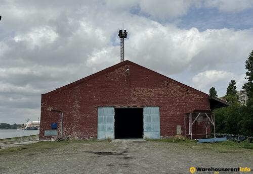 Warehouses to let in Komárno warehouse premises