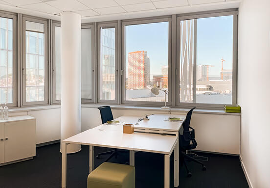 Adaptive Workspace in Regus Apollo Business Centre II