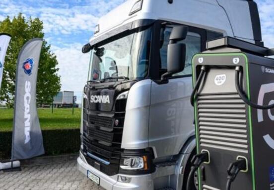 Slovakia's Green Logistics Future: New EV Truck Charging Hubs in Senec & Žilina